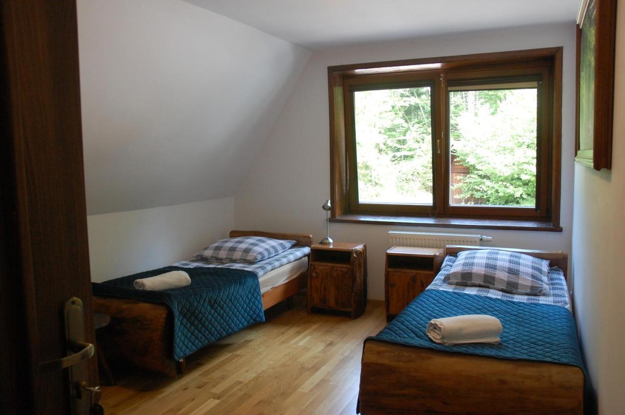 Domek Mysliwski W Mucznem Lutowiska Exterior foto